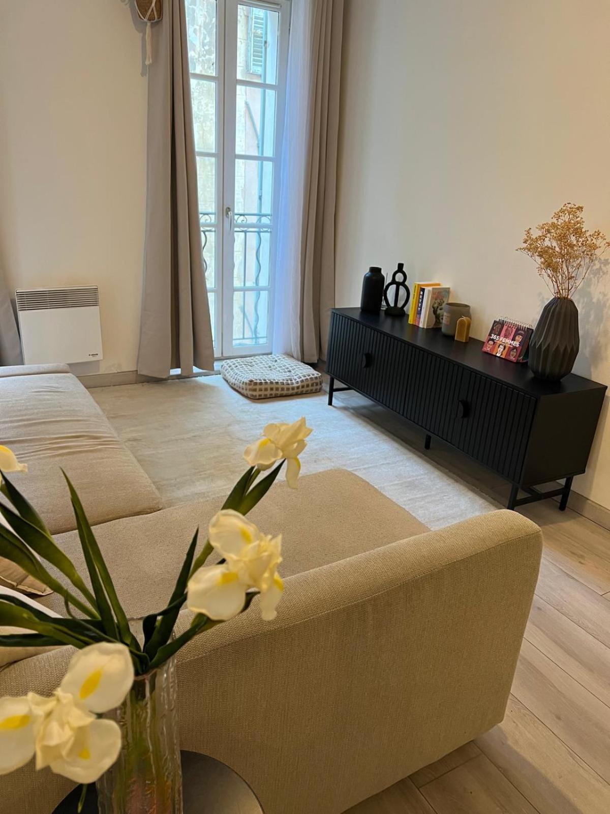 Apartamento Beau Loft Au Coeur De Tolón Exterior foto